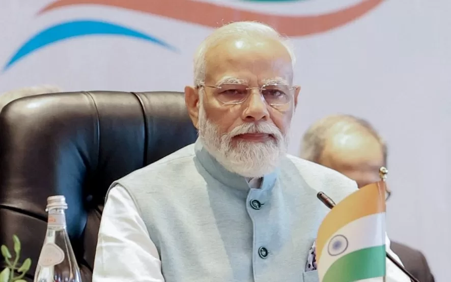 अविश्वास प्रस्ताव के खिलाफ PM मोदी का आखिरी बॉल पर छक्का