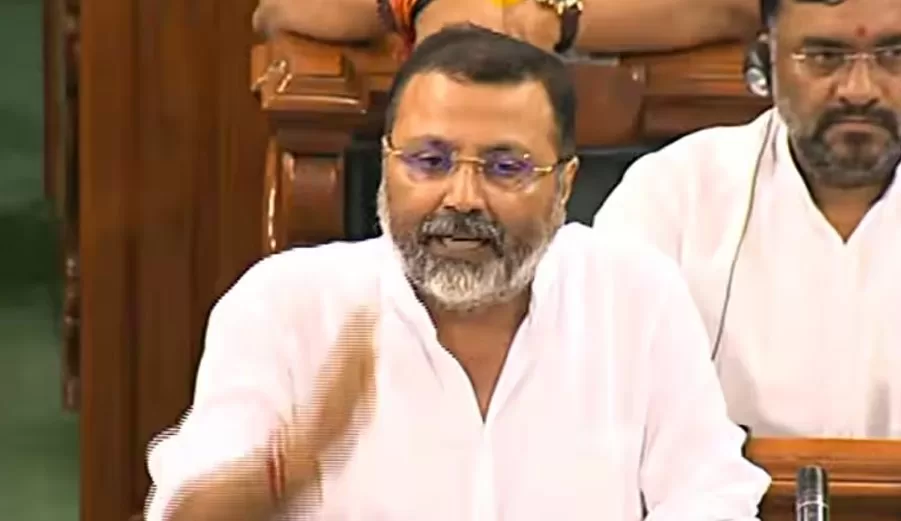 BJP निशिकांत दुबे की टिप्पणी के खिलाफ कांग्रेस नेताओं ने लोकसभा अध्यक्ष से शिकायत की